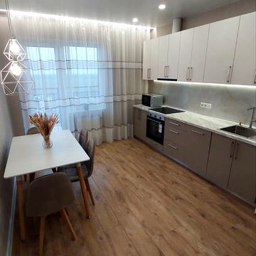 Академіка Сахарова вул., 3-Е