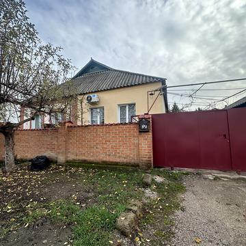 Сугокліївська вул., 37