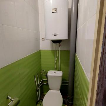 Лахтинська вул., 9б