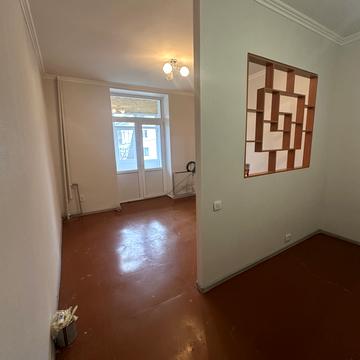 Арсенія Тарковського вул. (Володарського), 34