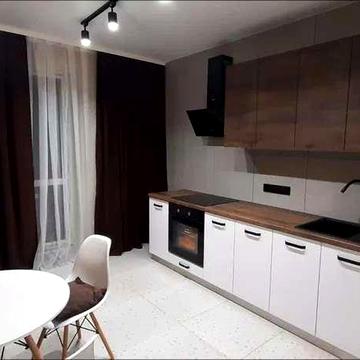 Заливна вул., 6