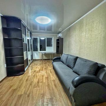 Федора Караманиць вул. (Ватутіна), 76