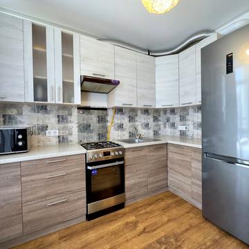 Івана Франка пров., 8/1-Г