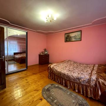 Івана Франка, 4