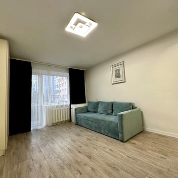 Стрийська вул., 93