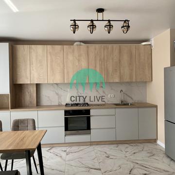 Юліана Пелеша вул., 3