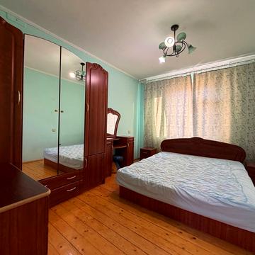 Василя Стуса вул., 45