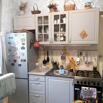 Богдана Хмельницького вул., 85