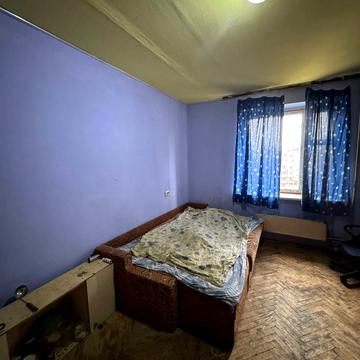 Микити Годованця вул., 5