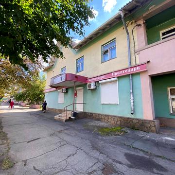 Переяславська вул., 15