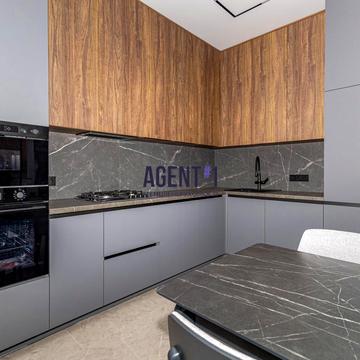 Макарівська вул.