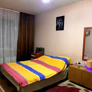 Михайла Грушевського просп., 159