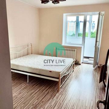 Тролейбусна вул., 32