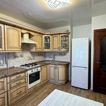 Університетська вул. (Червоноармійська), 5-А