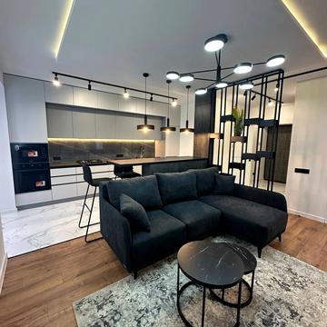 Княгинин вул., (Будинок 9)