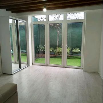 Паркова вул.