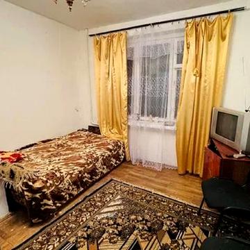 Томаша Масарика вул., 8