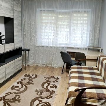 Ярослава Гашека вул., 9