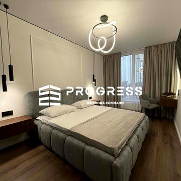 Юліана Пелеша вул., 3