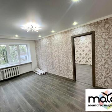 Князя Володимира Великого просп., 81