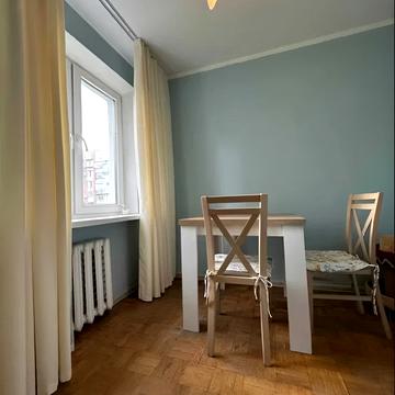 Сонячна вул., 7/9