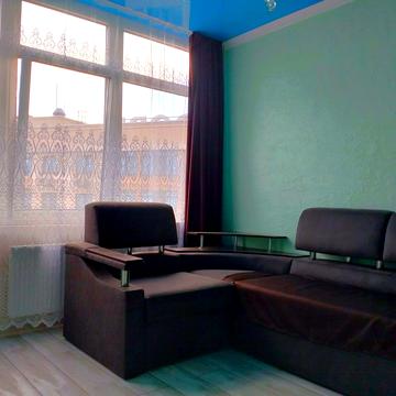 Академіка Сахарова вул., 36