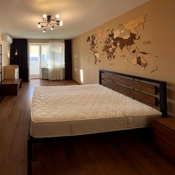 Симона Петлюри вул. (), 37