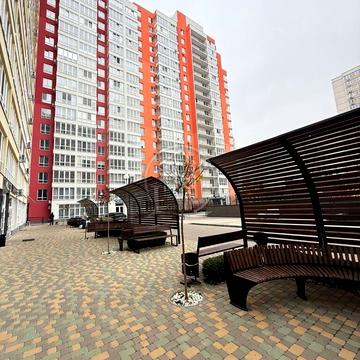 Євгена Чикаленка вул., 50/1