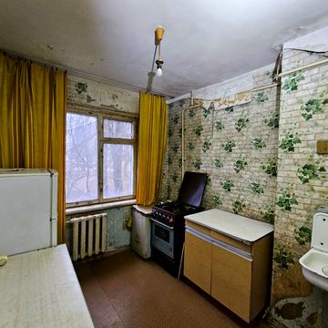 Донецька вул., 1