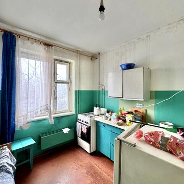 Героїв Крут вул. (Черепіна), 42