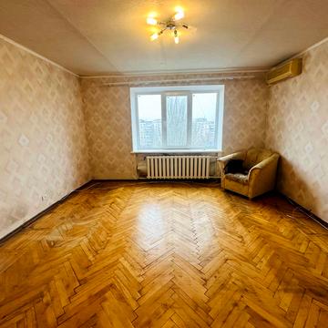 Прогресивна вул., 10