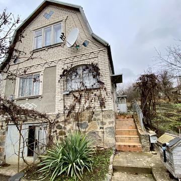 Центральна