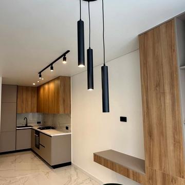 Золота вул., 2