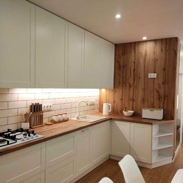 Зелена вул., 204г