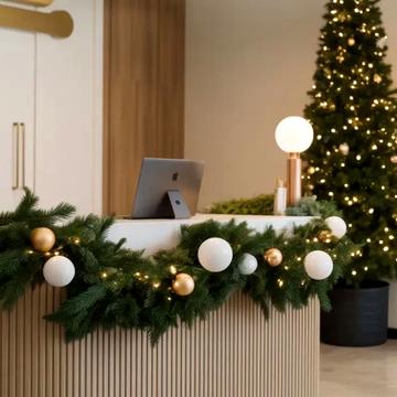 Перлинна вул., 12