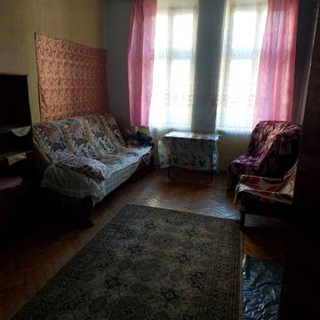 Софії Яблонської вул. (), 40