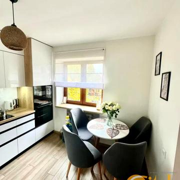 Юрія Липи вул., 12