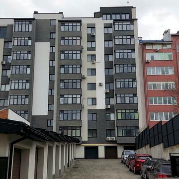 Короля Данила вул., 3а