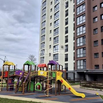 Лева Ребета вул., (Будинок 3)