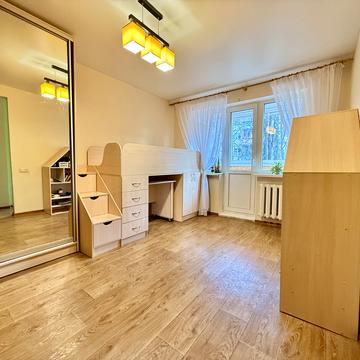 Академіка Шалімова вул. (Героїв Севастополя), 16