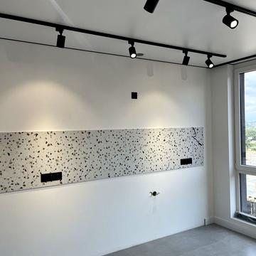 Романа Левицького вул., 4