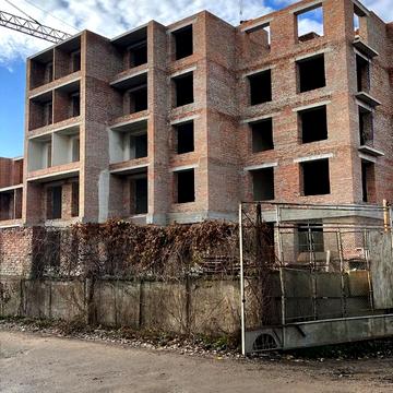 Княгинин вул., (Будинок 9)