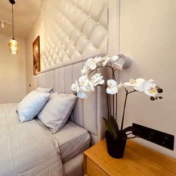 Демнянська вул., 3