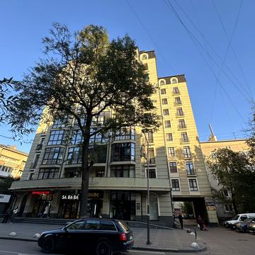 Гетьмана Мазепи вул., 35б