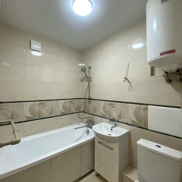 Батумська вул., 40