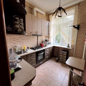 Павла Зеленого вул. (Коблевська), 14/16