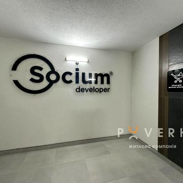 Олександра Довженка вул., (Будинок 5)