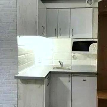 Остроградських вул. (), 18