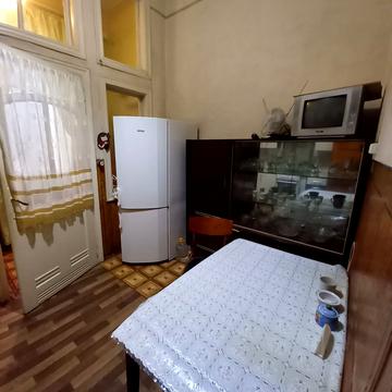 Шота Руставелі вул., 38