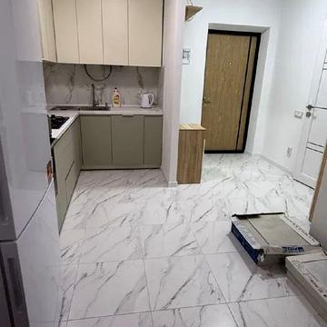 Карла Мікльоша вул., 25